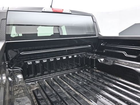 New 2025 Ford Maverick XL w/ Equipment Group 102A image 19