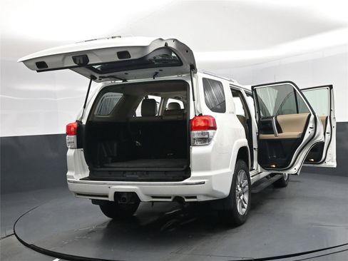 Used 2012 Toyota 4Runner Limited image 30