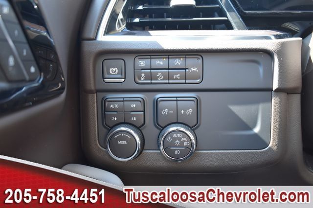 Used 2025 Chevrolet Suburban Z71 w/ Comfort Package AWD/4WD image 50