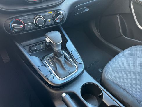 Used 2025 Kia Soul LX w/ LX Technology Package image 39