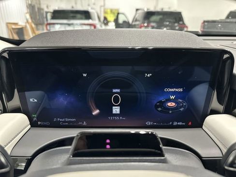 Used 2025 Lincoln Aviator AWD w/ Equipment Group 101A image 14