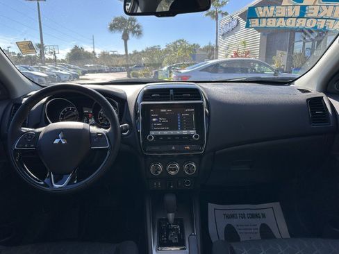 Used 2024 Mitsubishi Outlander Sport LE image 25