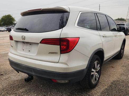 Used 2018 Honda Pilot EX image 4
