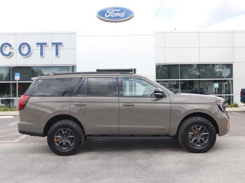 New 2026 Ford Expedition Tremor AWD/4WD image 18