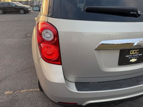 Used 2011 Chevrolet Equinox LT w/ Driver Convenience Package image 12