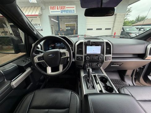 Used 2018 Ford F150 Lariat AWD/4WD image 12