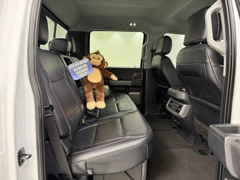 Used 2024 Ford F250 Lariat AWD/4WD image 33