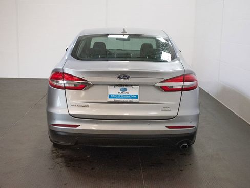 Used 2020 Ford Fusion SE FWD image 5
