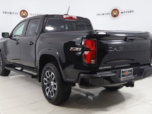 Used 2024 Chevrolet Colorado Z71 w/ Z71 Convenience Package 2 image 4