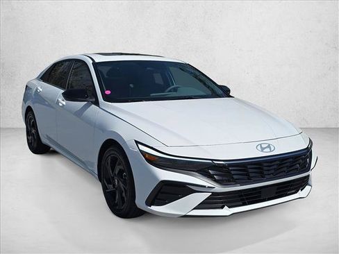New 2026 Hyundai Elantra SEL Sport Premium FWD image 8