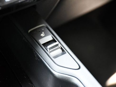 Used 2022 Kia Telluride S AWD/4WD image 17