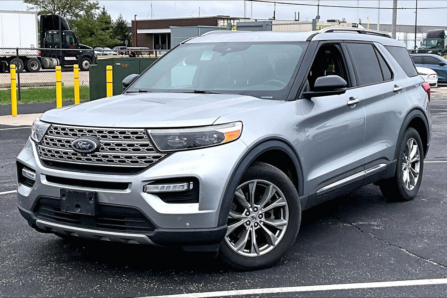 Used 2020 Ford Explorer Limited AWD/4WD image 8