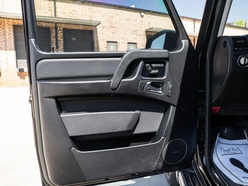 Used 2016 Mercedes-Benz G 550 image 27