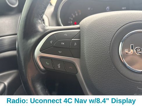 Used 2020 Jeep Grand Cherokee Altitude image 16