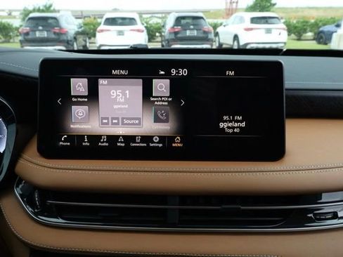 Used 2025 INFINITI QX60 Sensory w/ Vision Package AWD/4WD image 17