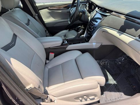 Used 2014 Cadillac XTS Luxury w/ Driver Awareness Package FWD image 19