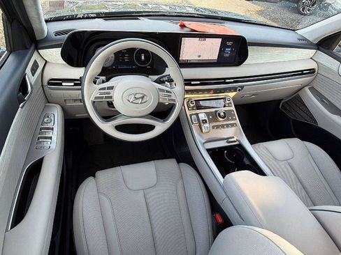 Used 2025 Hyundai Palisade Calligraphy FWD image 26