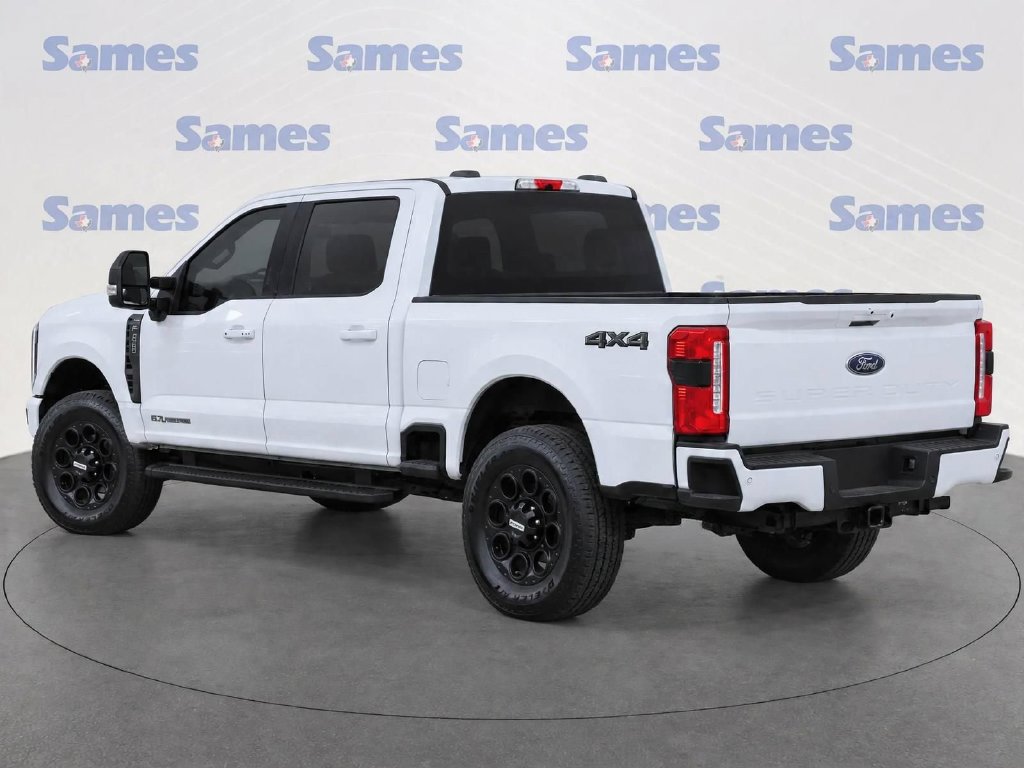 Used 2024 Ford F250 XLT w/ Black Appearance Package AWD/4WD image 4