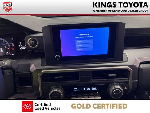 Certified 2025 Toyota 4Runner SR5 AWD/4WD image 18