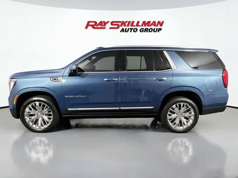 Used 2025 GMC Yukon Denali w/ Sun & Power Step Package AWD/4WD image 4