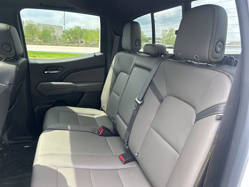 Used 2023 Chevrolet Colorado ZR2 w/ ZR2 Convenience Package III AWD/4WD image 43