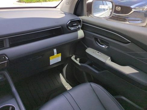 New 2026 Honda Pilot Touring image 15