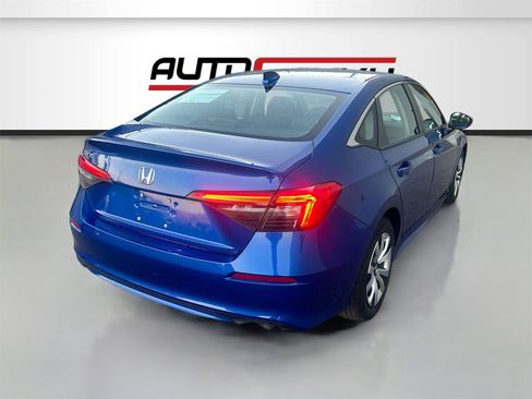 Used 2023 Honda Civic LX image 7