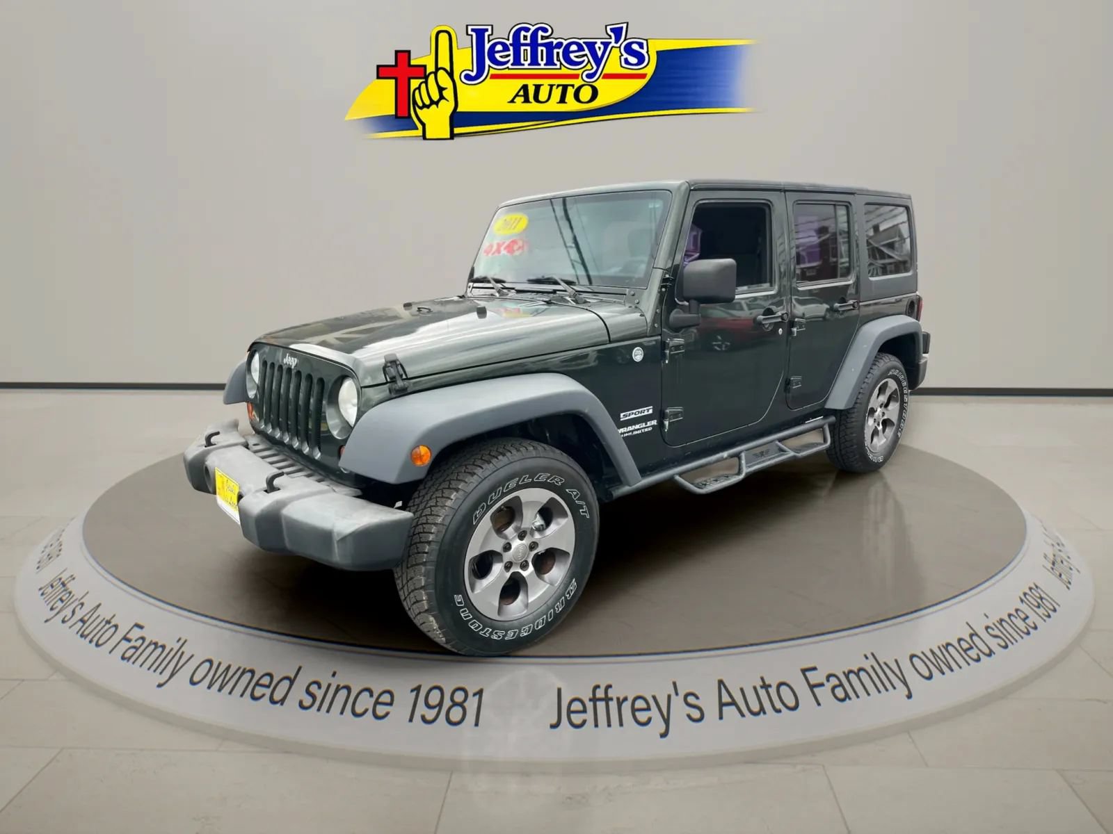 Used 2011 Jeep Wrangler Unlimited Sport AWD/4WD image 2