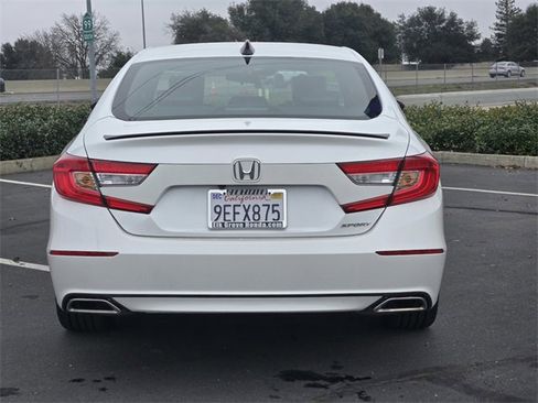 Used 2022 Honda Accord Sport image 5
