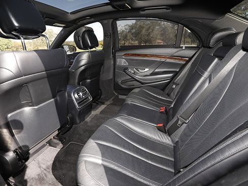 Used 2014 Mercedes-Benz S 550 Sedan image 27