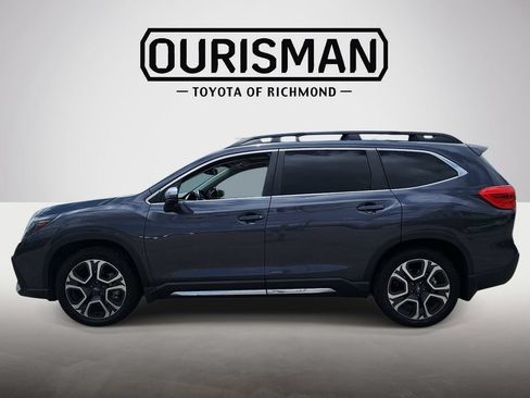 Used 2023 Subaru Ascent Limited w/ Technology Package AWD/4WD image 4