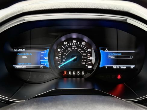 Used 2023 Ford Edge SE image 26