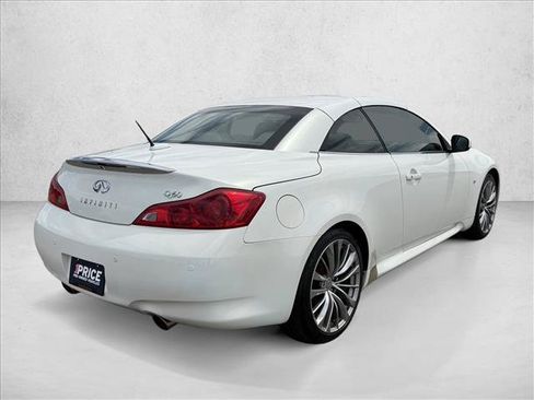 Used 2014 INFINITI Q60 Convertible w/ Premium Package RWD image 5