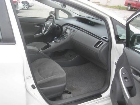 Used 2010 Toyota Prius Two image 20