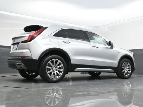 Used 2022 Cadillac XT4 Premium Luxury w/ Enhanced Visibility Package AWD/4WD image 41