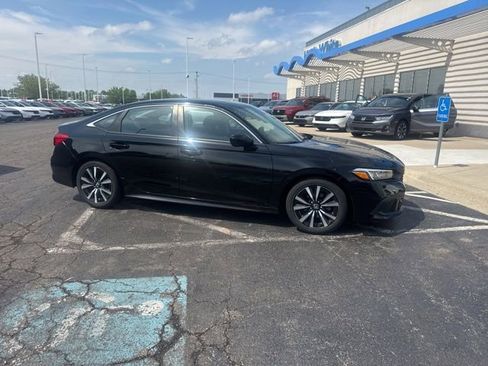 Used 2022 Honda Civic EX image 8