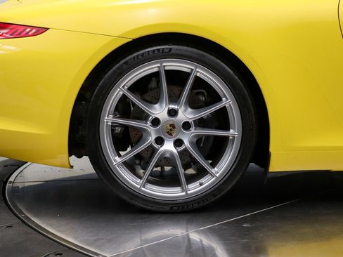 Used 2012 Porsche 911 Carrera RWD image 15
