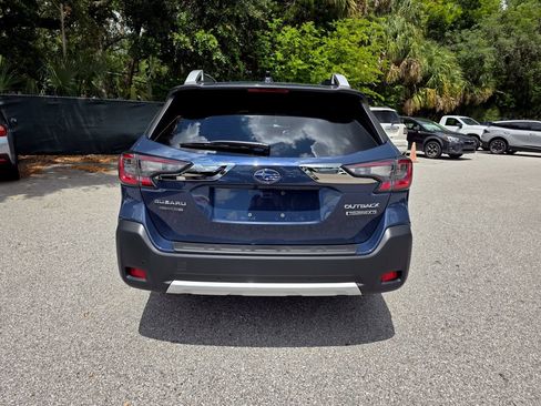 Certified 2023 Subaru Outback Touring XT AWD/4WD image 4