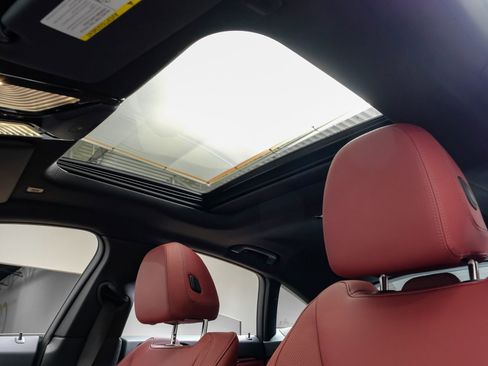 Used 2025 BMW 430i xDrive image 5