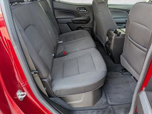 Used 2023 Chevrolet Colorado LT RWD image 17