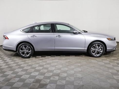 New 2026 Honda Accord EX-L image 9