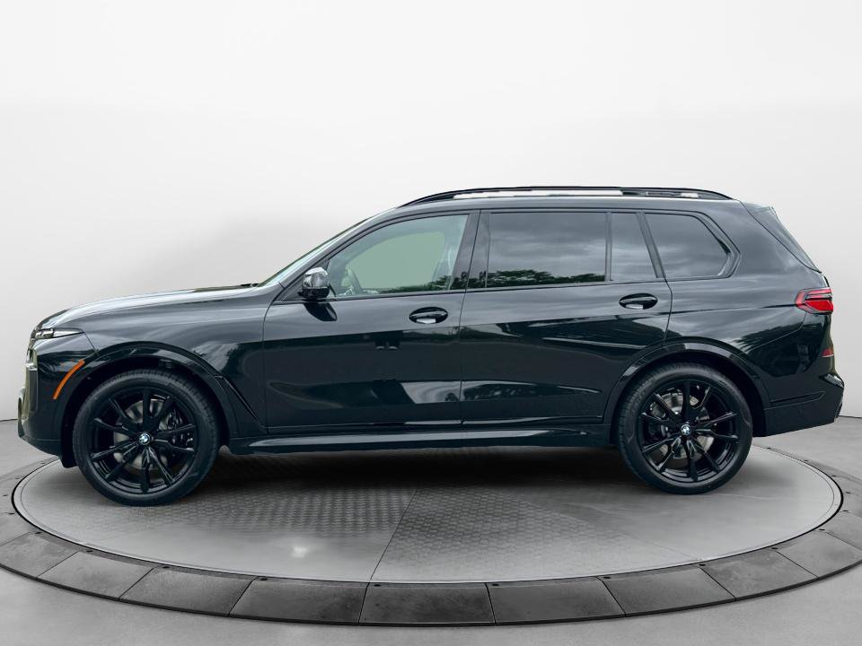 New 2027 BMW X7 xDrive40i w/ M Sport Package AWD/4WD image 4