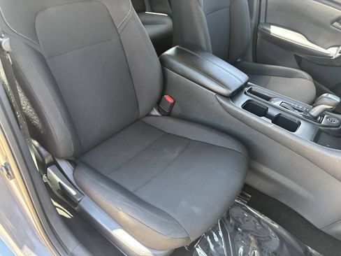 Used 2024 Nissan Sentra S FWD image 8