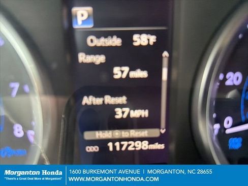 Used 2019 Toyota Highlander LE image 7