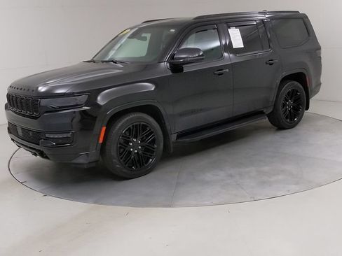 Used 2023 Jeep Wagoneer Series II AWD/4WD image 21