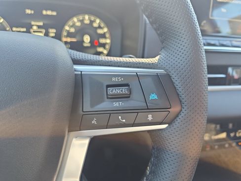 New 2026 Nissan Rogue Platinum AWD/4WD image 18