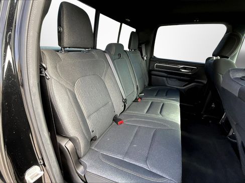 Used 2019 RAM 1500 Big Horn image 17