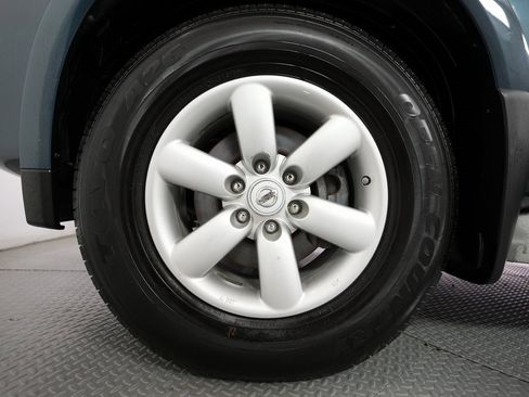 Used 2014 Nissan Armada SV image 65