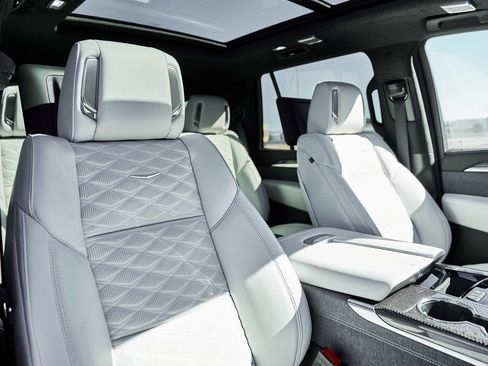 Used 2026 Cadillac Escalade V image 48