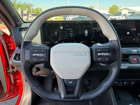 Used 2025 Kia K4 GT-Line w/ GT-Line Premium Package FWD image 25